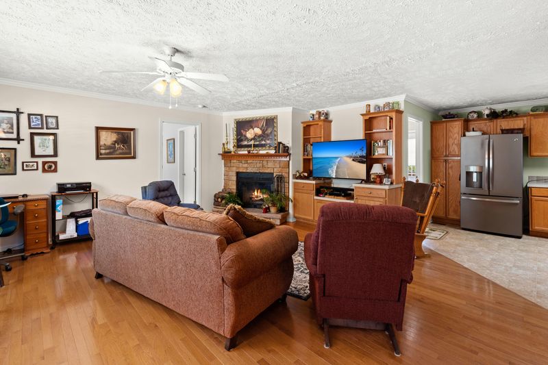 1191 Old Church Rd, Cordesville, SC 29434
