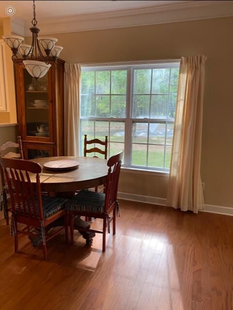 300 Chinquapin Dr, Summerville, SC 29485