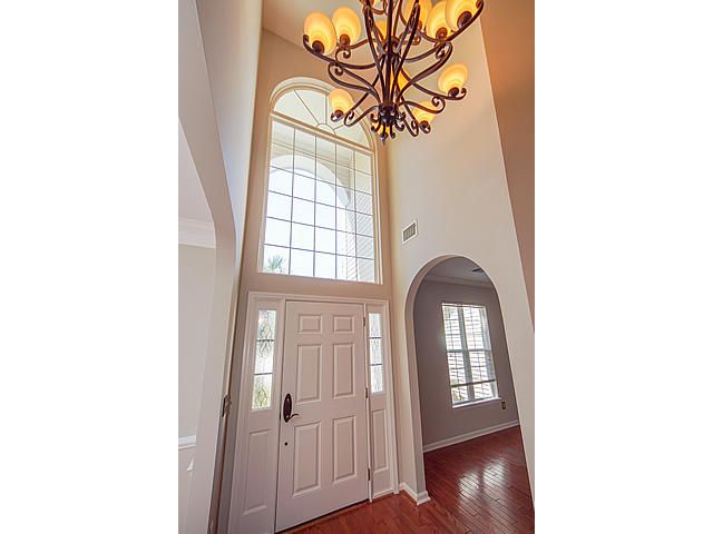 160 Oakbluff Rd, Summerville, SC 29485