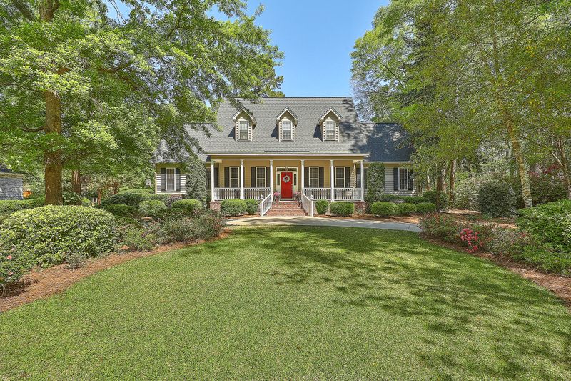 202 Gadsden St, Summerville, SC 29483