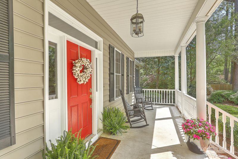 202 Gadsden St, Summerville, SC 29483