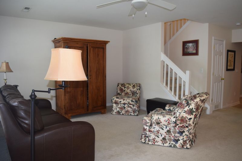 553 Tayrn Dr, Wando, SC 29492