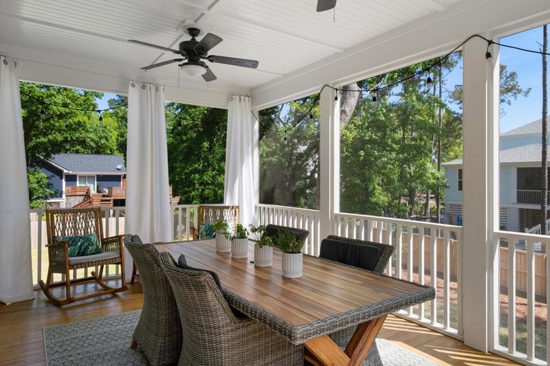 1528 W Palmetto Fort Dr, Mount Pleasant, SC 29466