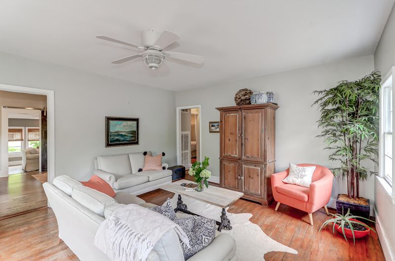 1428 Moultrie St, Mount Pleasant, SC 29464