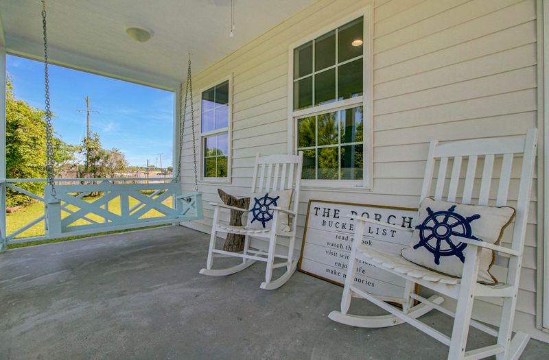 2801 Martha Dr, North Charleston, SC 29405