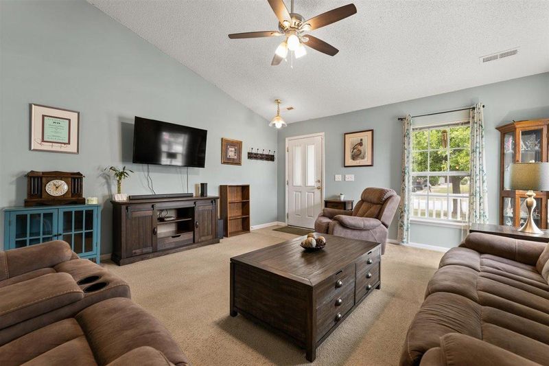 5073 Ballantine Dr, Summerville, SC 29485