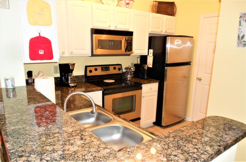 1600 Long Grove Dr #321, Mount Pleasant, SC 29464