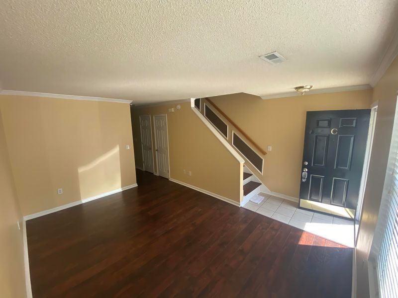 1925 Tropicana Rd #7-C, North Charleston, SC 29406