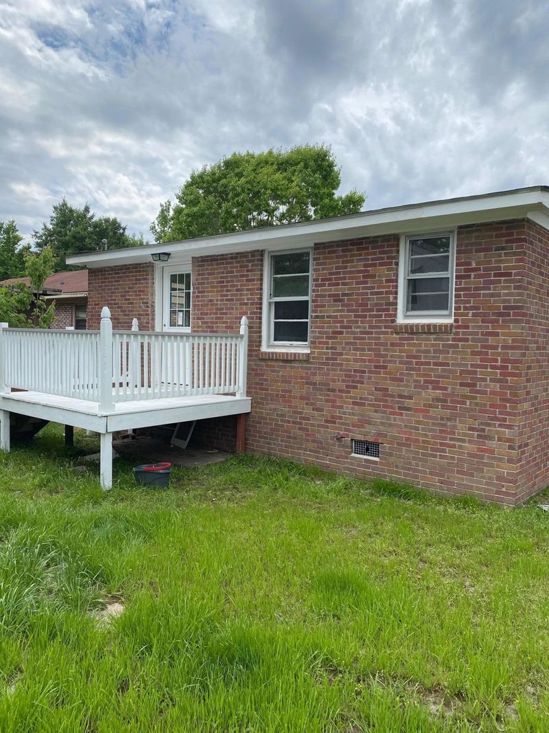 420 Annette Dr, Goose Creek, SC 29445