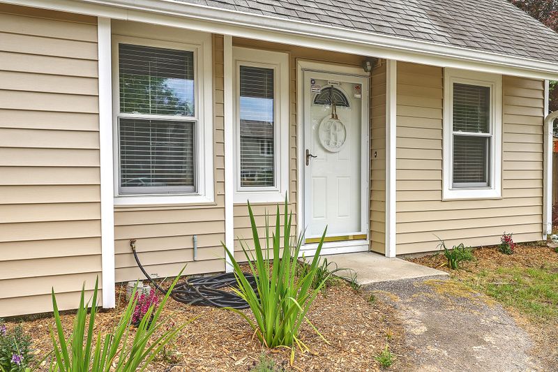 2363 Treescape Dr, Charleston, SC 29414