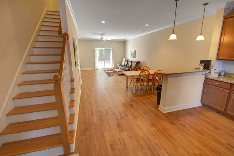4950 Date Palm Dr, North Charleston, SC 29418