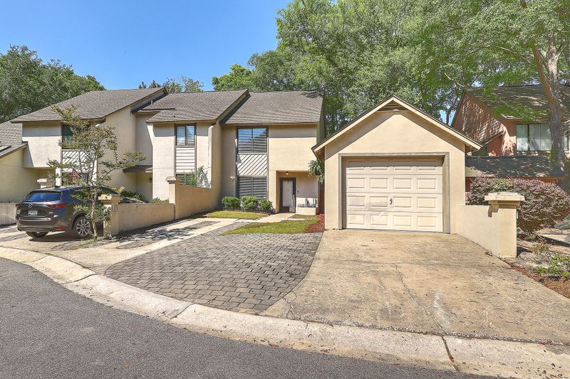 317 Lapwing Ln, Mount Pleasant, SC 29464