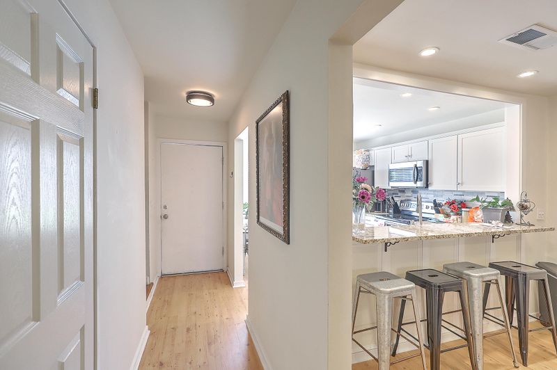 317 Lapwing Ln, Mount Pleasant, SC 29464
