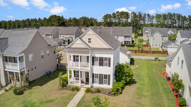 310 Peters Creek Dr, Summerville, SC 29486