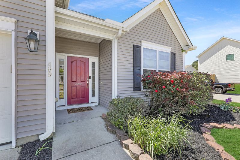 409 Stoney Field Dr, Moncks Corner, SC 29461
