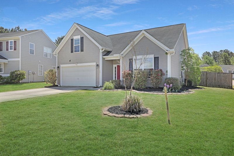 409 Stoney Field Dr, Moncks Corner, SC 29461