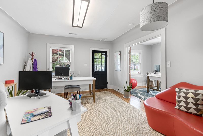 58 Folly Road Blvd, Charleston, SC 29407