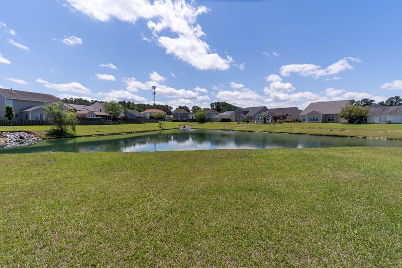 206 Goldfinch Ln, Summerville, SC 29485