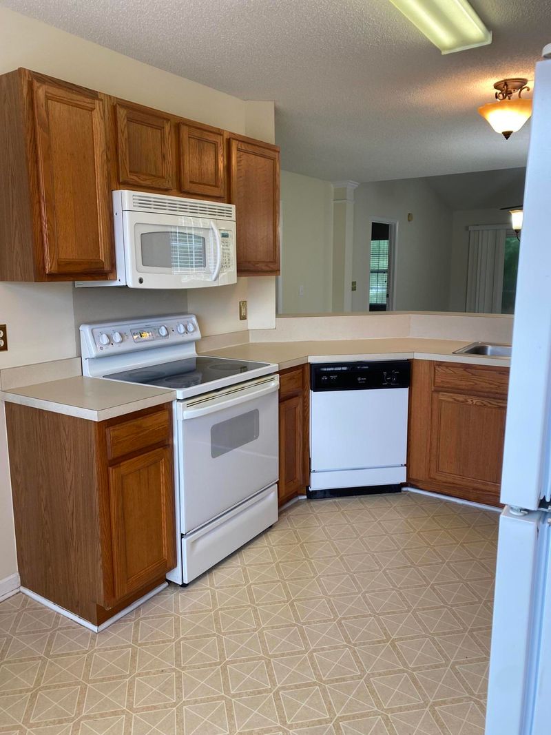 213 Dupont Way, Summerville, SC 29485