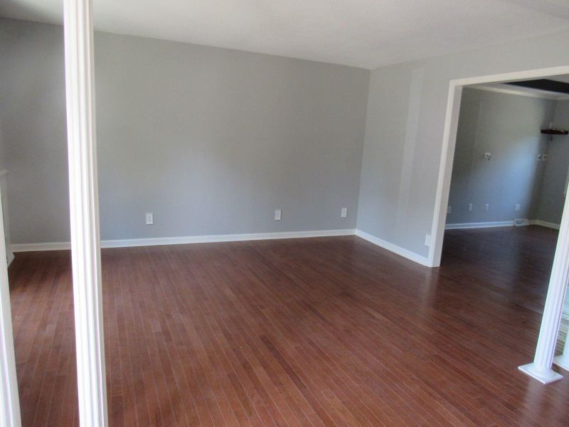 24 Sorento Blvd, Hanahan, SC 29410