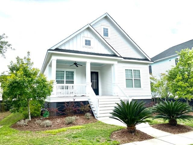 2511 Gatewood St, Daniel Island, SC 29492