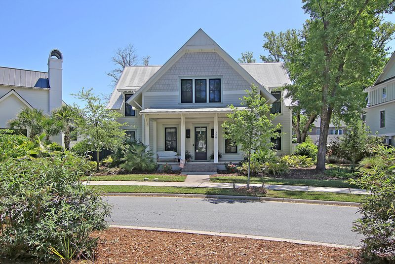 328 Chimney Back St, Daniel Island, SC 29492