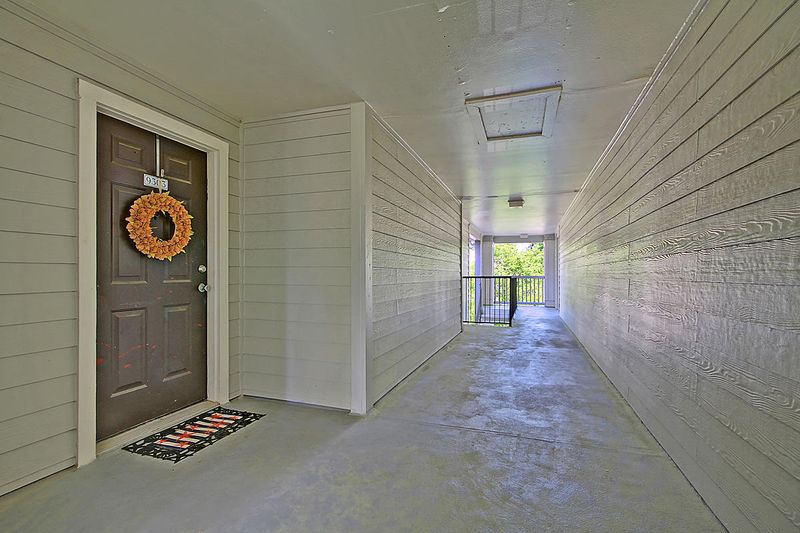 700 Daniel Ellis Dr #9303, Charleston, SC 29412