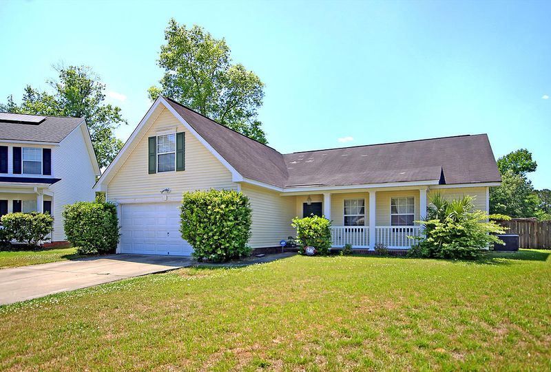 619 Tribeca Ct, Charleston, SC 29414
