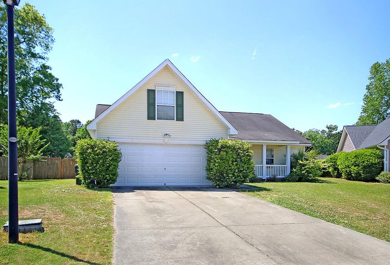 619 Tribeca Ct, Charleston, SC 29414