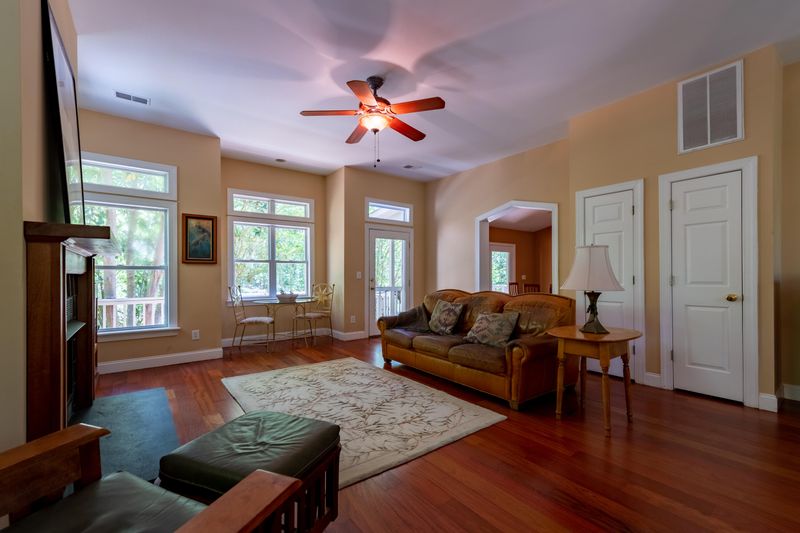 1181 Michelle Ln, Johns Island, SC 29455