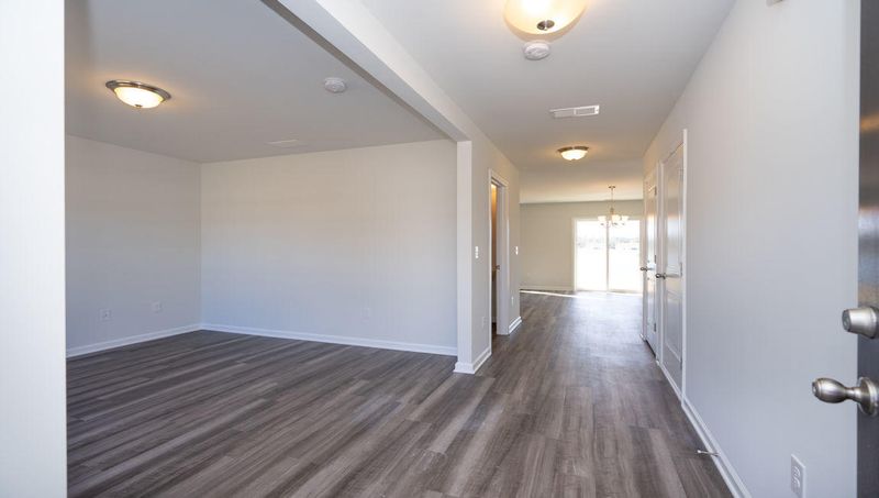 405 Zenith Blvd, Summerville, SC 29486