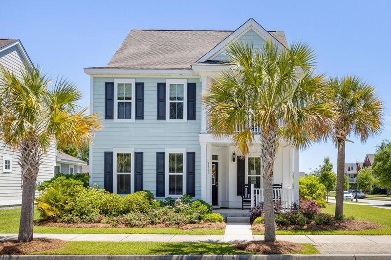 1896 Gammon St, Charleston, SC 29414