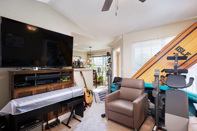 700 Daniel Ellis Dr #10303, Charleston, SC 29412