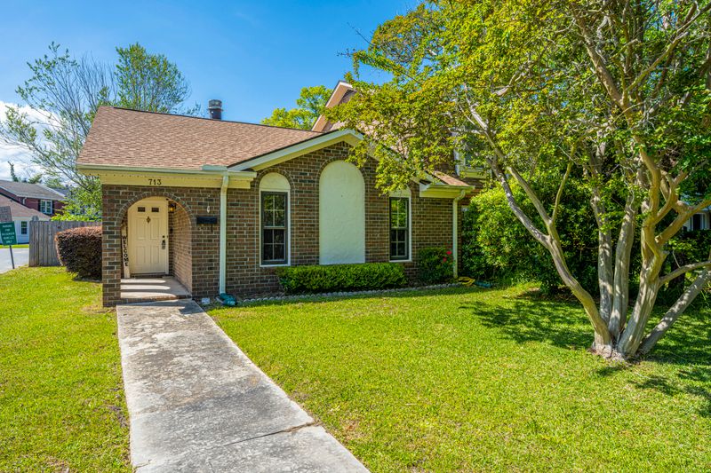 713 Williamson Dr #A, Mount Pleasant, SC 29464