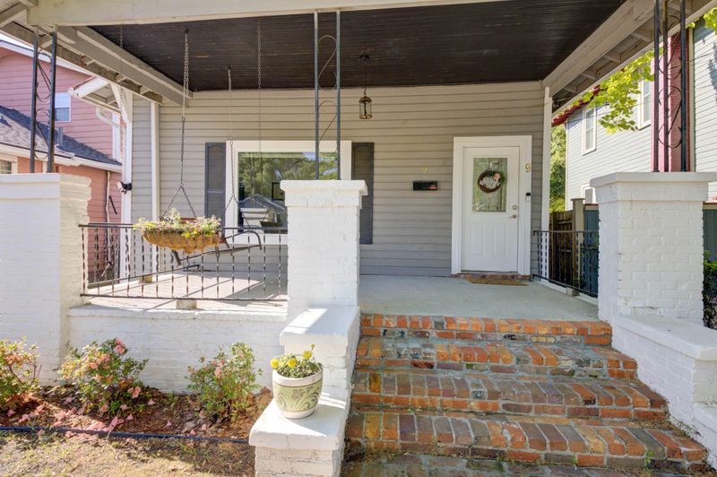 9 Poplar St, Charleston, SC 29403