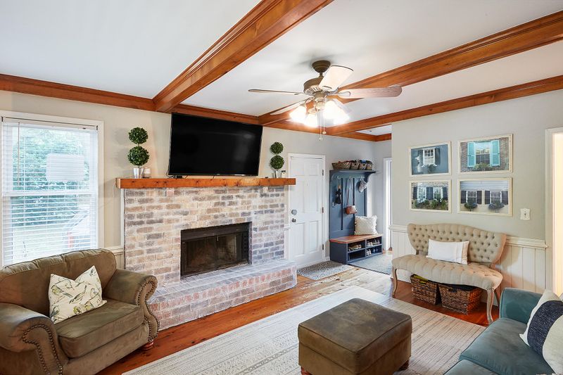 14 Westside Dr, Charleston, SC 29412