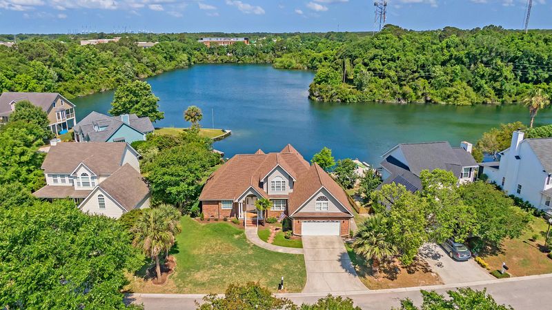 1373 Woodlock Rd, Mount Pleasant, SC 29464