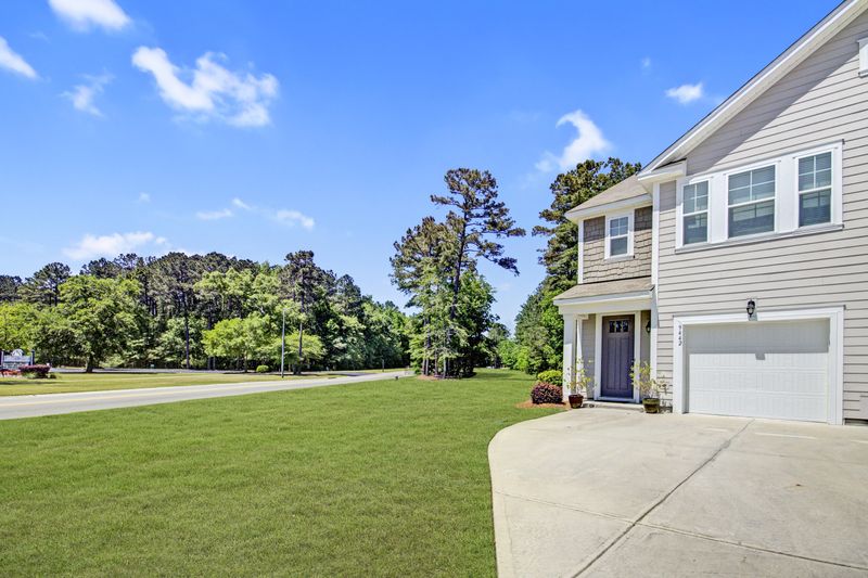 9442 Sweep Dr, Summerville, SC 29485