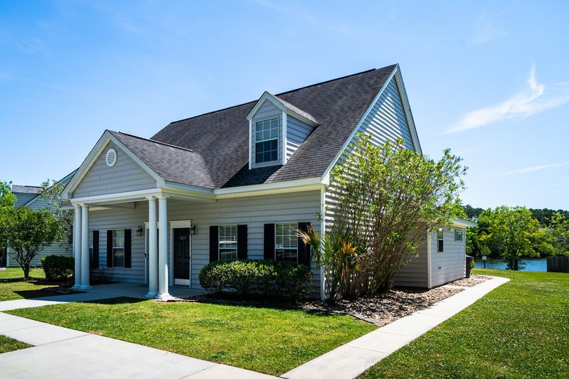 2273 Kings Gate Ln, Mount Pleasant, SC 29466