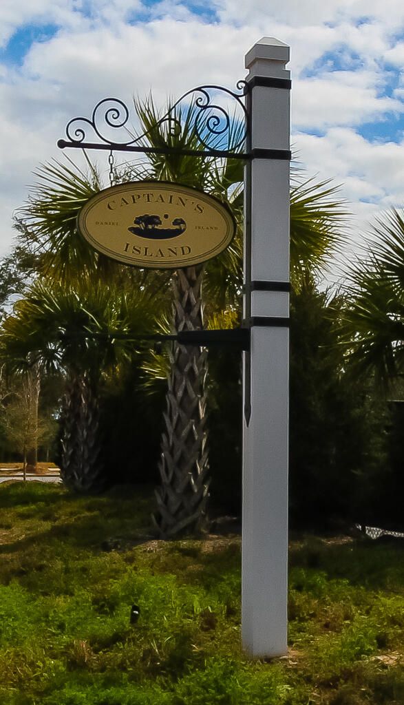 229 Captain Goddard Rd, Charleston, SC 29492
