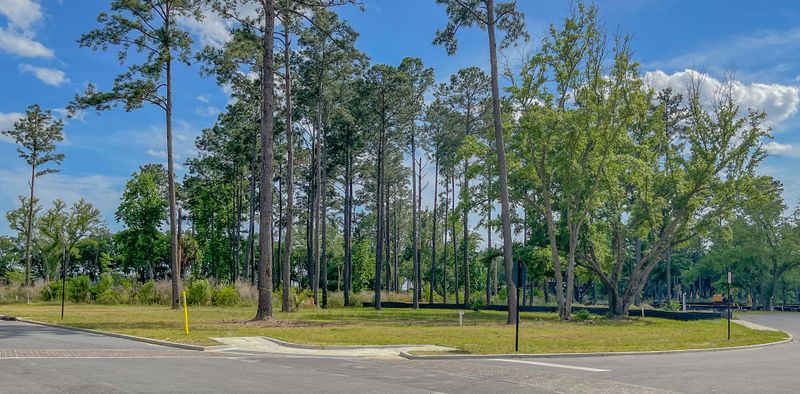 229 Captain Goddard Rd, Charleston, SC 29492