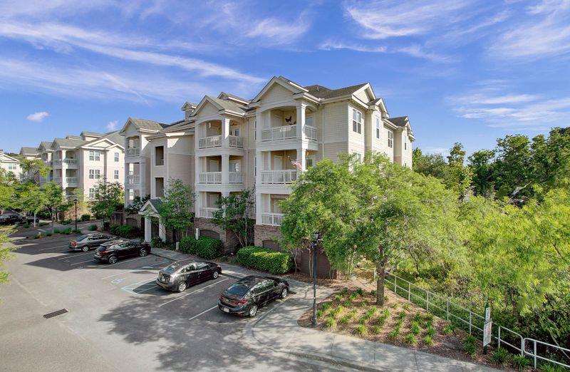 2244 Ashley Crossing Dr #1212, Charleston, SC 29414