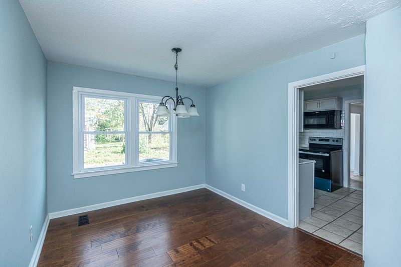 9022 Timber St, North Charleston, SC 29406