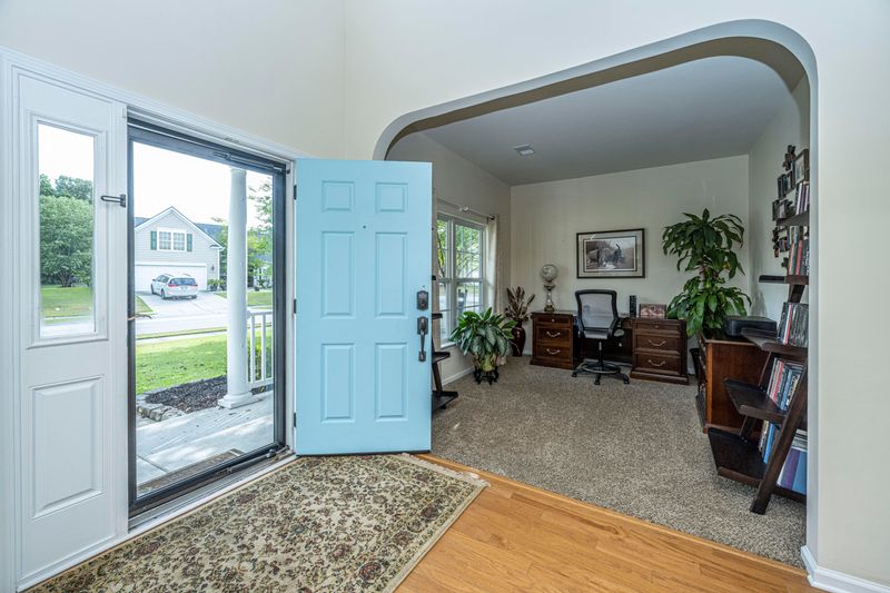 1354 Ashley Garden Blvd, Charleston, SC 29414