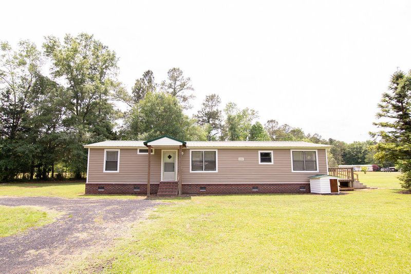 314 Tanner Ln, Bonneau, SC 29431