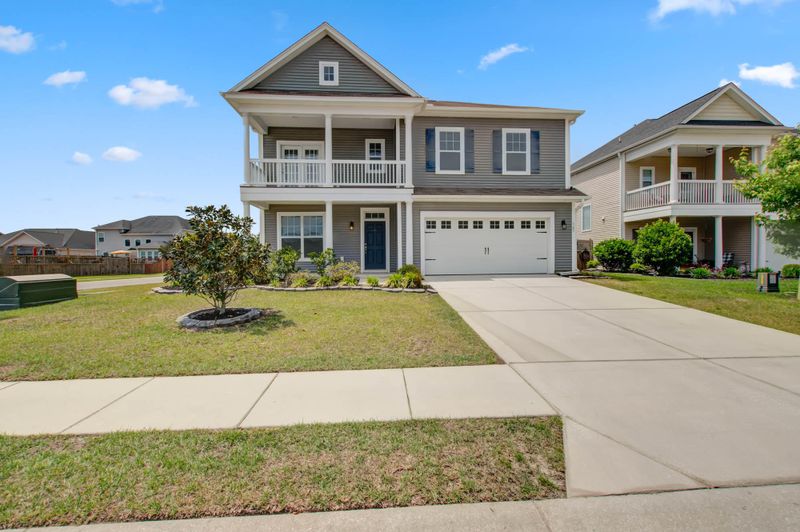 565 Crossland Dr, Moncks Corner, SC 29461