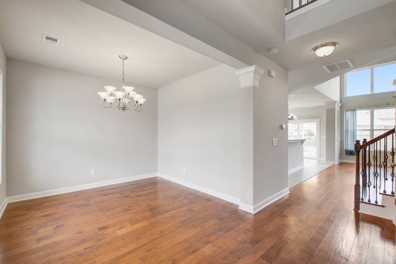 565 Crossland Dr, Moncks Corner, SC 29461