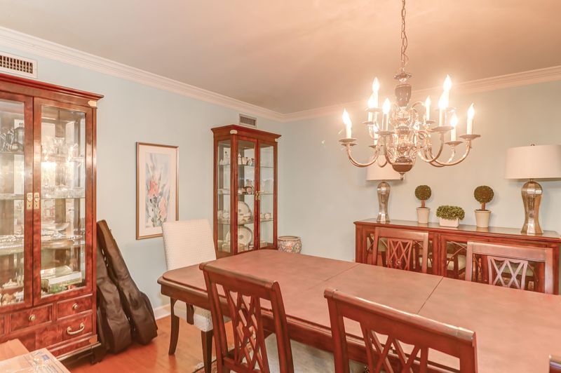 1031 Royalist Rd, Mount Pleasant, SC 29464