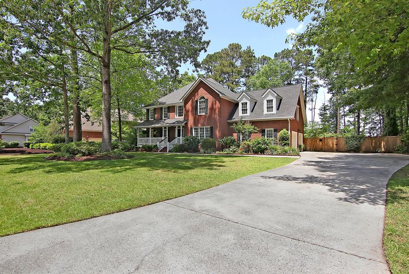 4239 Persimmon Woods Dr, North Charleston, SC 29420