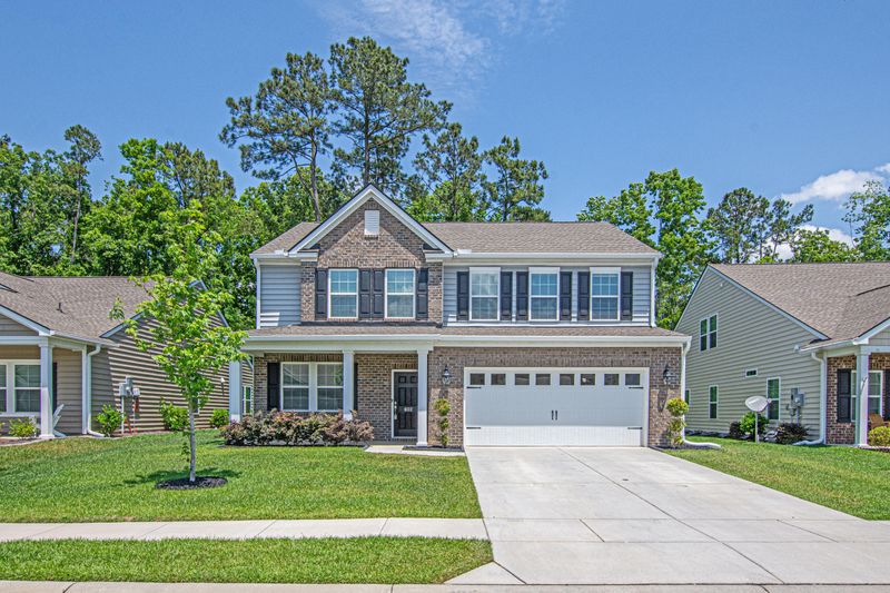 602 Mountain Laurel Cir, Goose Creek, SC 29445